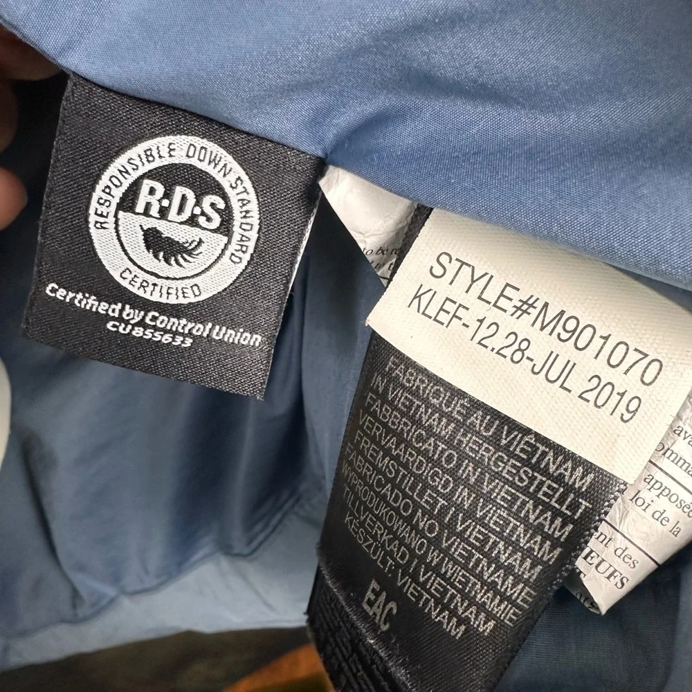 Women’s Marmot Varma 700 Fill Parka - Picture 5 of 6